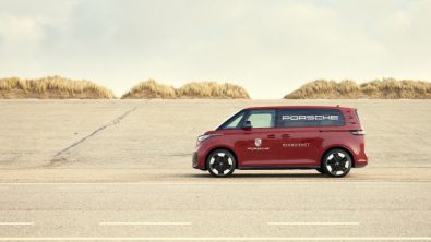 Porsche verpasst dem VW ID.Buzz ein Renndienst-Makeover